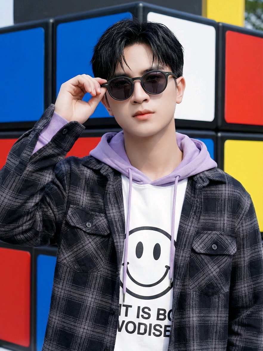 Foto Gemini Ai, Join Trend Prompt Cek dikomentar  #prompt #geminiai #foto #trend #fyp 