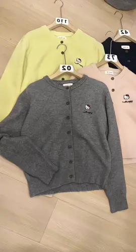 #thoitrangnu #aoxinh #khoaccardigan #xh 