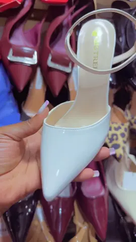 Big tree heels in different colors. 0701666534 to order