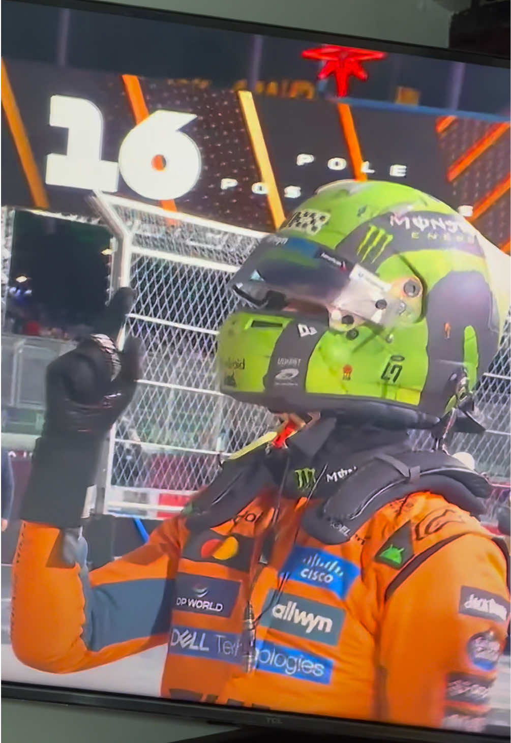 Lando Norris P1 ✨ #formula1 #lasvegasgp #landonorris #mclaren #poleposition 