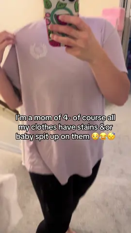 Always making sure my girls look good meanwhile I look like a hobo that doesn’t belong 🤣🤣🤣#creatorsearchinsights #MomsofTikTok #sahm #girlmom #momof4 #newborn #newbaby #postpartum #dayinmylife #babygirl 