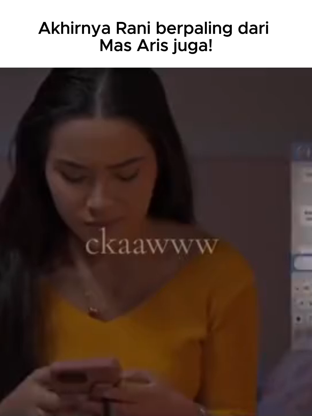 Ternyata hanya mimpi indah yang membuatnya tersenyum sebelum kembali ke kenyataan. Duh, Rani. Sampai kapan harus begini? #iparadahalahmautmdtv #palingdramaiparadalahmaut #mdtvpalingdrama #palingdramamdtv #dramadimdtv