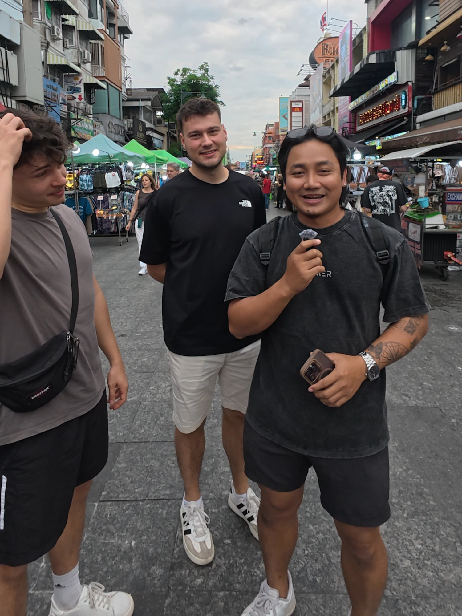 หูฟังแปลภาษา ไปทั่วได้ง่ายๆ #ramer #หูฟังบลูทูธ #หูฟังแปลภาษา