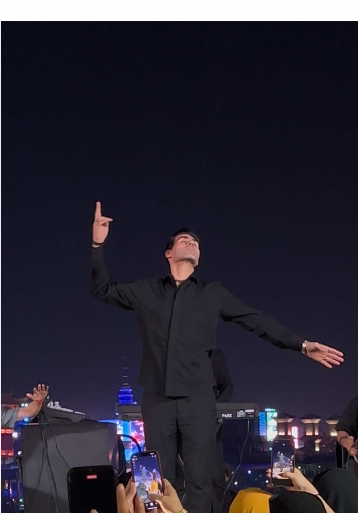 يسعدلي جوه 😂😂😂 #بوليفارد_وورلد #بوليفارد #زون_ايران #fypシ゚ #riyadh 