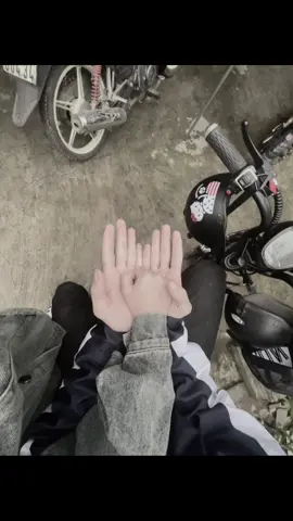 Bất trend 👉🏻🙌✊🏻👈🏻#xhhhhhhhhhhhhhhhhhhhhhhh #ny #tinhyeu #tiktok #ilovetiktok @TikTok @TikTok Creator Academy @TikTok Awards VN @TikTok LIVE 