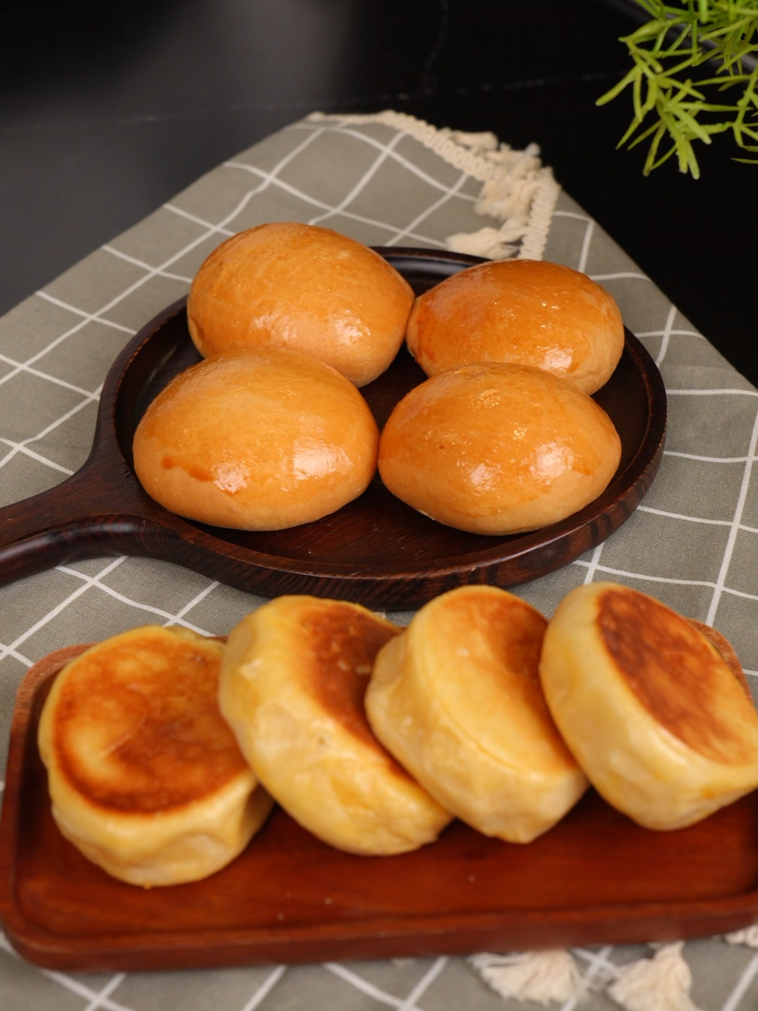 Bí quyết làm Bánh Mì Custard mềm mịn, béo thơm không cần dùng lò nướng, chỉ 1 chiếc chảo là đủ. #caogiang #cogiangdaynauan #banhmii #custardcake