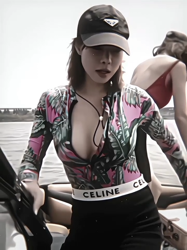 ◌ิ◌ิ◌ิ(#crishorwang #คริสหอวัง #tiktok #fyp )