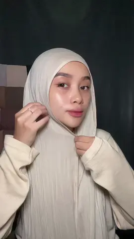 Tutorial hijab viscose diikat ke belakang, aman buat motoran💓 #hijabviscose #tutorialhijab 