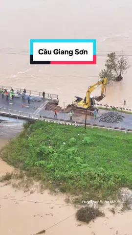 Cầu Giang Sơn Đăk Lăk 13h ngày 22/11, đang được gia cố lại #daklak #lulut #huytourbuonme #cukuin_đăklăk  