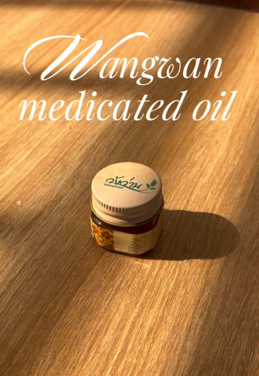 The instant relief you can carry anywhere — Wangwan Medicated Oil! 💆‍♀️🍃 #medicatedoil #essentialoils #wangwan #thailandproducts #foryou 