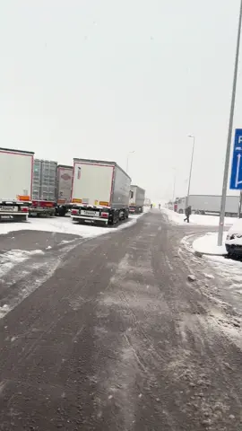 #дорога #снег#польша#mersedessprinter #міжнародніперевезення 