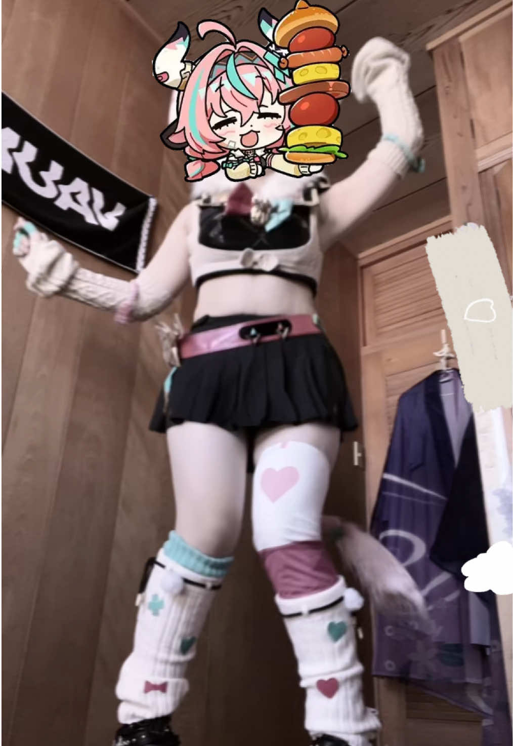 コスプレ始めたら絶対踊りたかったやつ❗️みんなのも見たい👀💕#fyp #cosplayer #varesacosplay #おすすめ 