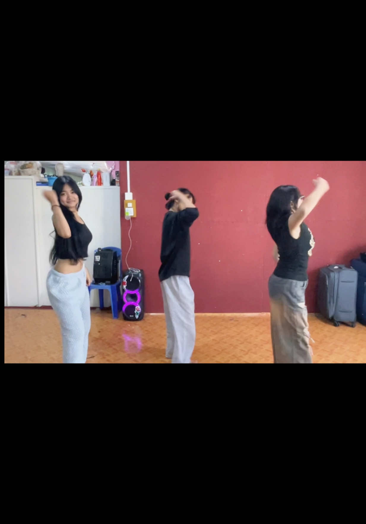 @kimberly kim 🫶🏻 Trend 🙋🏻‍♀️ #dancers#dance#trend#fyp#fypシ゚ 