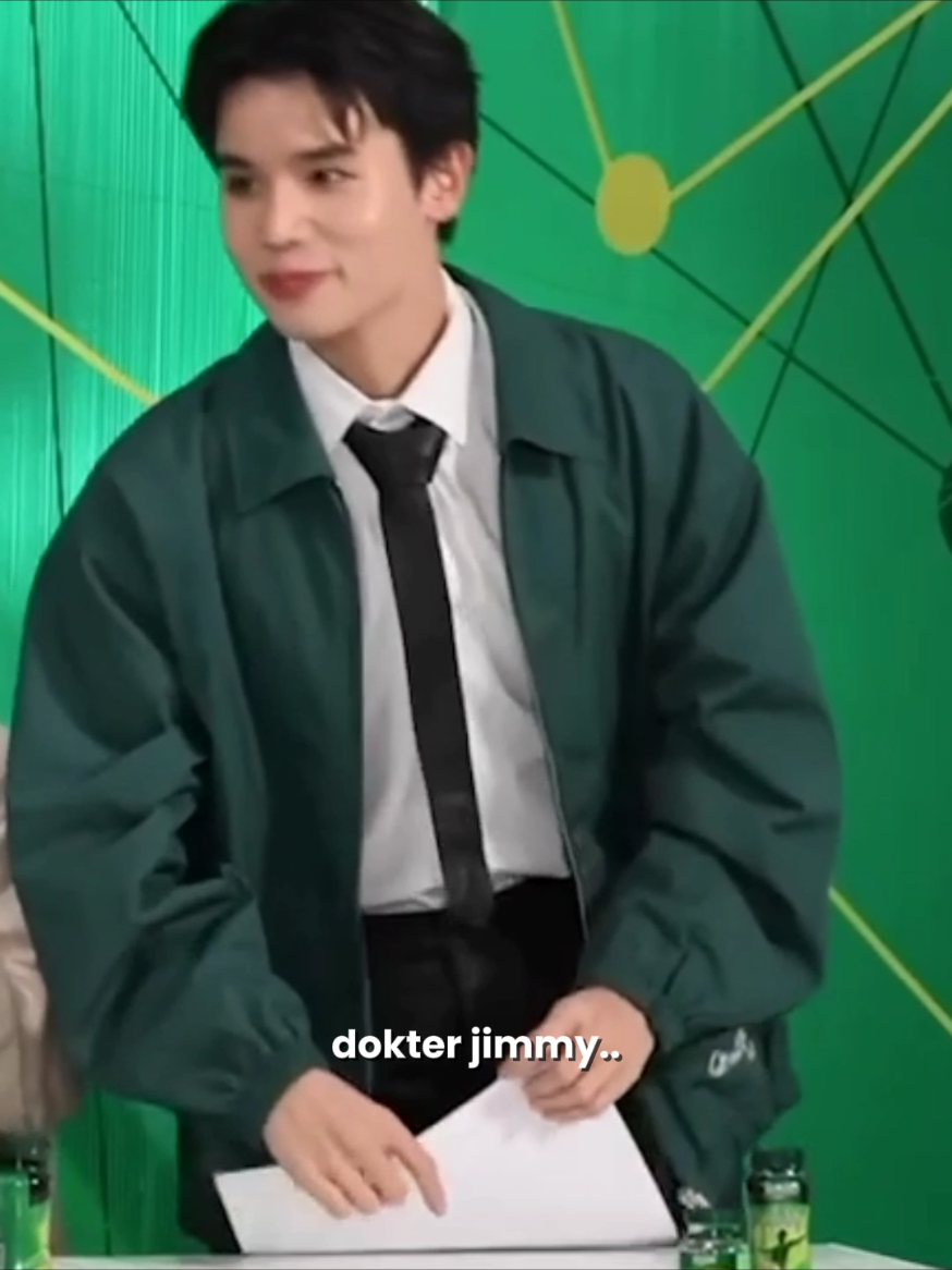 time to.. jimmy mantep banget buseeet🤯  anyone yg belum nonton iniii, they looks so hot when debateee😭 #nomnom #jimmyjitaraphol #jimmysea ##hotman 