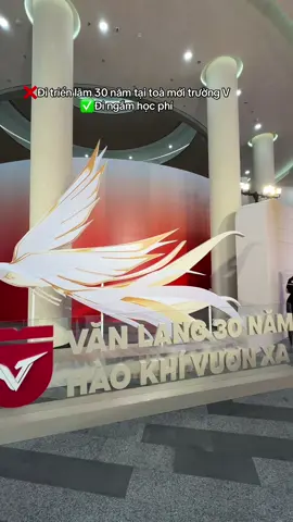 Nhức nách luôn Vờ Lờ ơi #xuhuong #fyp #vlu #sinhvien #trienlam 