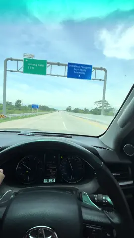 #fyp #fypage #fyppppppppppppppppppppppp #dieselgang #fortuner 