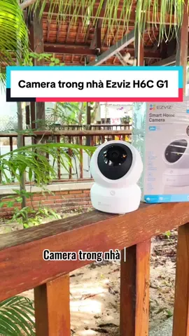 Camera trong nhà Ezviz H6C G1 là bản nâng cấp với độ phân giải 8mp 4k, công nghệ chống chói True WDR cho hình ảnh ngược sáng rõ nét, xoay 360, đàm thoại 2 chiều, 2 đèn led trợ sáng phát hiện người ban đêm có màu, báo động còi hú, kết nối wifi băng tân kép 2.4/5.0 Ghz #camera #cameraezviz #ezviz #camerawifi #thanhhsinhh02 
