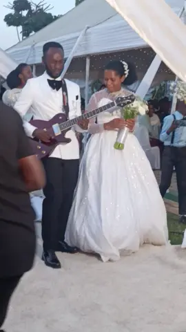 Bertrand weeding 💐🎸