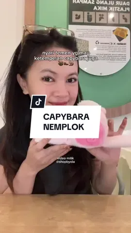 AKU PUNYA 2CAPYBARA NYA SAMA YG WARNA CREAM 😋 #capybaraplush #capybara #capybaranemplok #capybaratiktok #gelangcapybara 