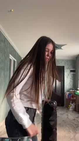 Să cânte muzicaaa#fyp #rebecaparfeni #elbruso #pyf #viralllllll @𝓡𝓮𝓫𝓮𝓬𝓪💗 @Tony🤍 