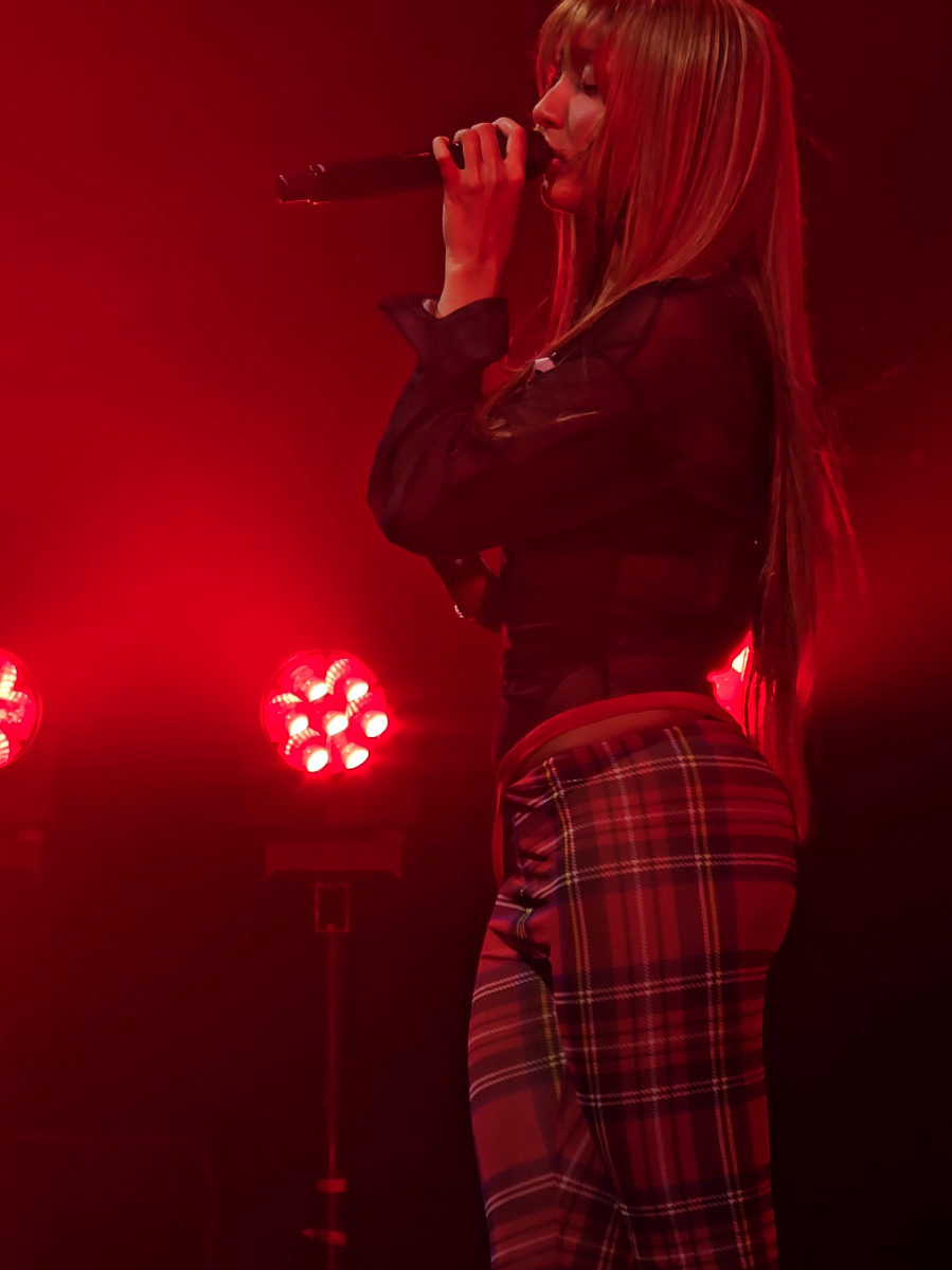 never getting over her i miss this already  #pinkpantheress #concert #pinkpantheressconcert #fyp  #sf @hugobossspectacles @😘🙈☺️ 