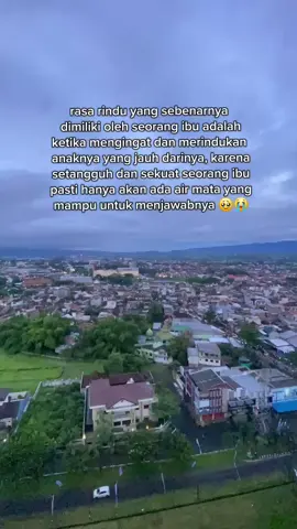 hanya air mata yang menjadi penenang mama saat mama merindukan kalian nak🥹😭 #taichung_taiwan🇹🇼 #taiwanlife #babucinonetaiwan🇹🇼 #fyppppppppppppppppppppppp #malang24jam 