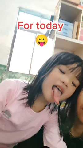 Untuk hari ini simple long tongue, i Will challenge her with chocolate ball on the tongue, but I i have eaten the Chocolate 😛🤣🤣🤣🤣🤣😜 #fyp #capcut #foryou #foryoupage #viral 