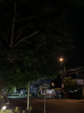 huuu #liriklagu #lagujawa #sadsong #trending #fyp 