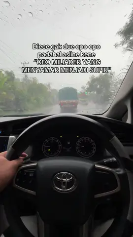 Moso ra onk seng percoyo eh 😆 #rentalmobiltuban #goldentransporttuban #innovareborn #toyota 