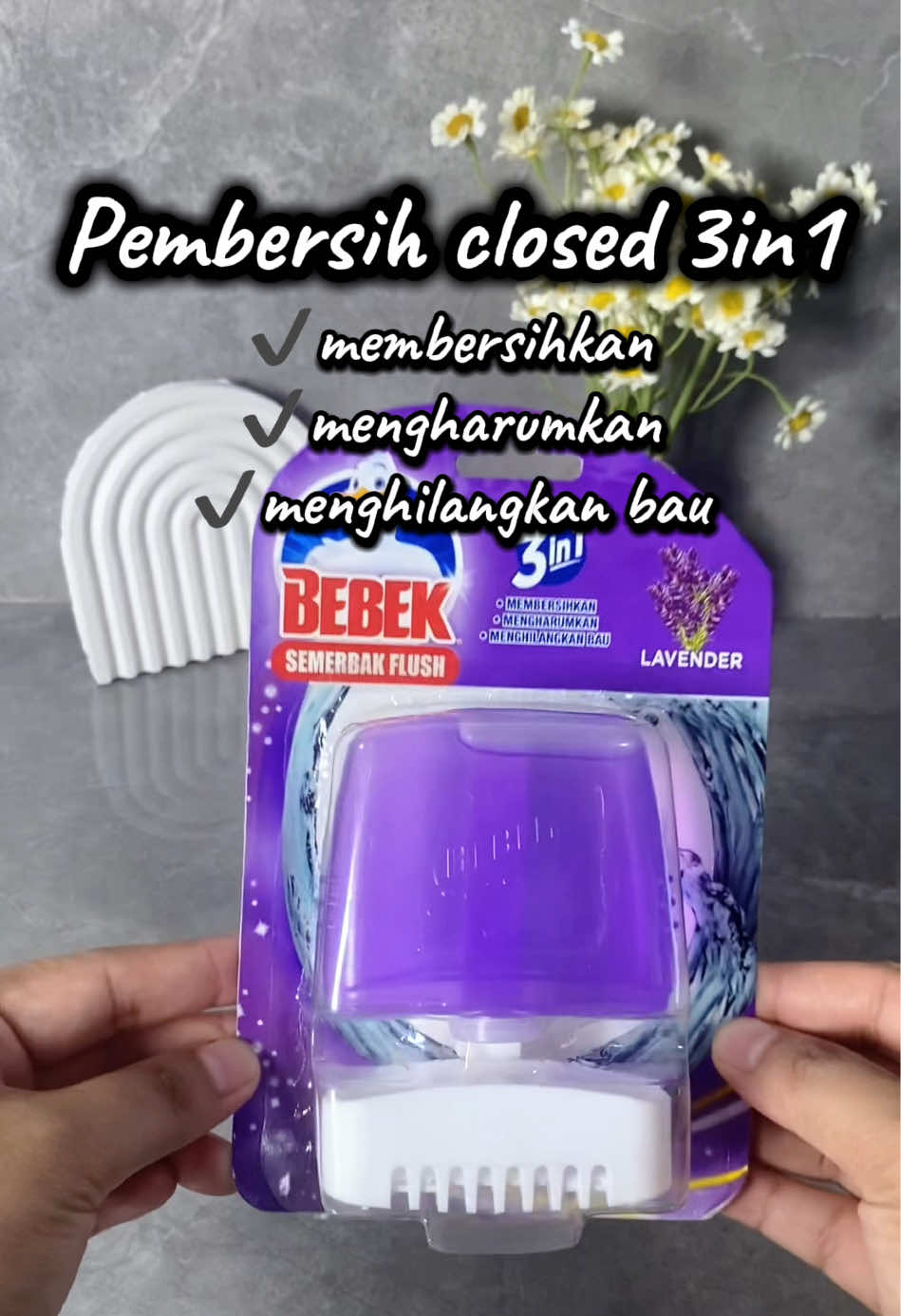 Solusi buat closet bau, tinggal flush auto wangi sekamar mandi 🥰 #bebeksemerbakflush #bebeksemerbak #bebek3in1 #scjohnson #fyppppppppppppppppppppppp 