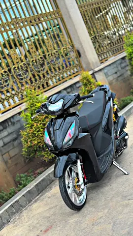 Càng xem càng Mê Nha ae mình Vison Fom mẫu đen Bóng Khoá Smk Hỗ trợ ae góp không cần trả trước lun nhé 😍#xemaytrungnguyen #chxmtrungem #xuhuong #vison #visondonkieng 