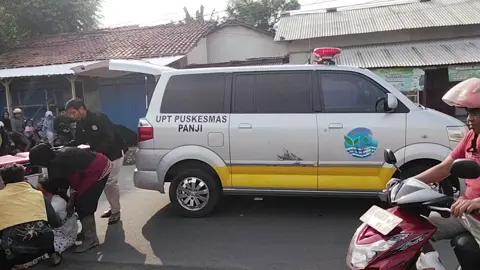 laka tunggal Sabtu 22 November 25 jm14:30 jln raya mangaran panji situbondo