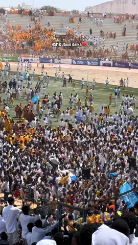 Allow nabada nooo siyaadi#ciyaalxamar🇸🇴 #muqdishotiktok🇸🇴🇸🇴❤ #promotevideotiktok #viewsproblem😭 