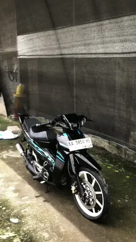 hitam manis🖤🥰#fizr_2stroke #twostroke #fyp 