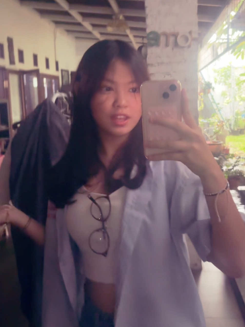 🧐🤷🏻‍♀️