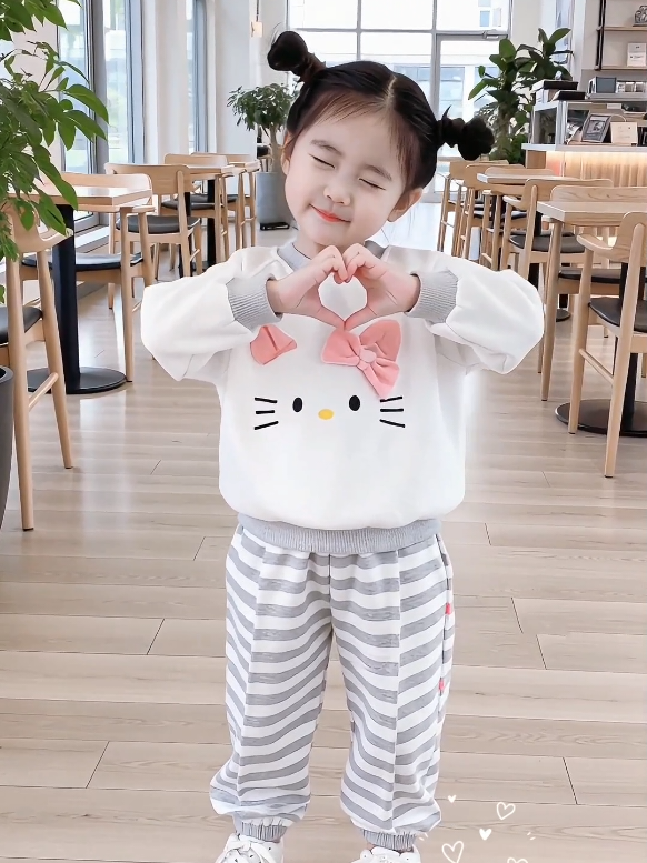 Bộ Dài thu đông cute cho bé gái #thoitrang #thoitrangtreem #setbochobe #setbobegai #xuhuong 