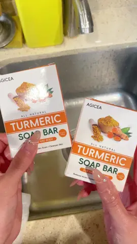 #creatorsearchinsights #lemontumericsoap #kojicacidsoap #turmericskincare #tiktokshopcreatorpicks