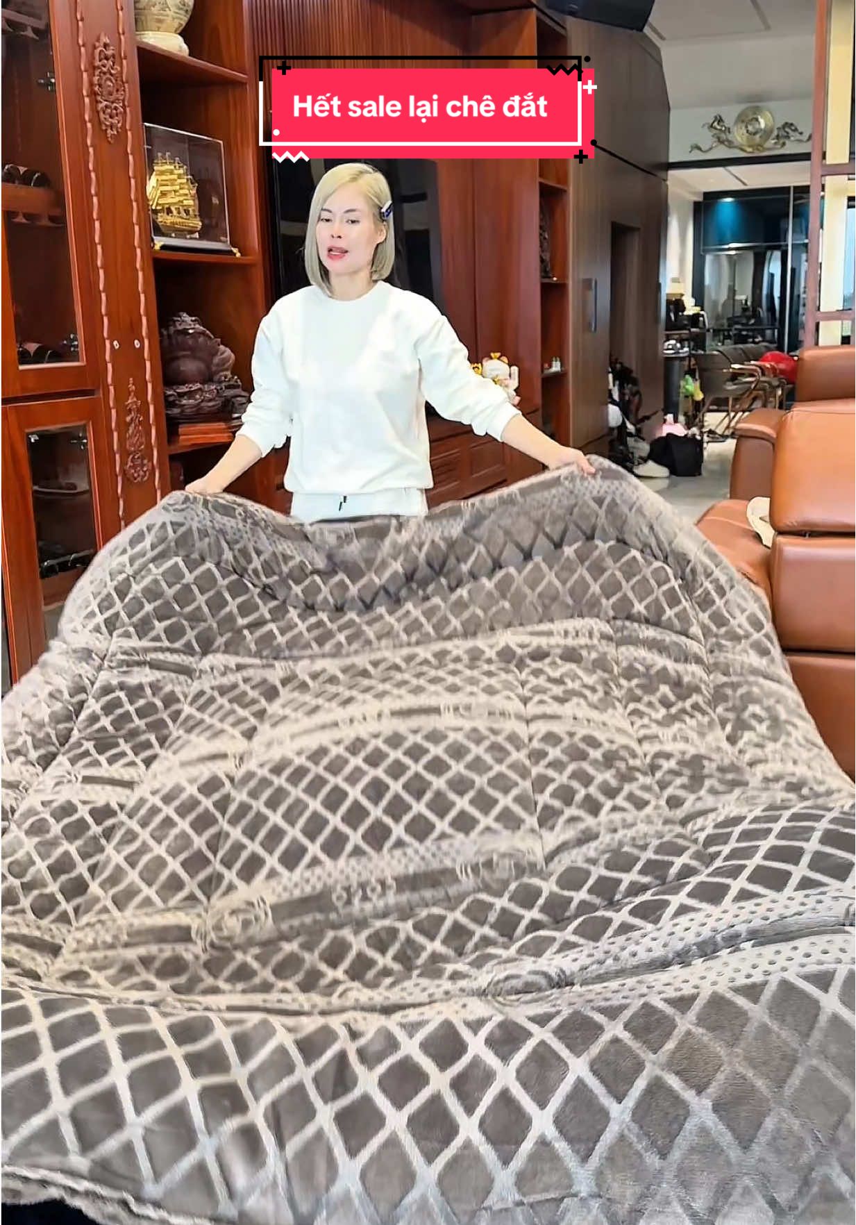 Hết sale lại chê đắt #xuhuongtiktok2025 #thinhhanh #chanlongtho #chanlongthococo 