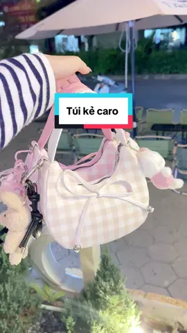 Túi lẻ caro dáng thuyền full màu xinh sale tặng kèm gấu#tuixachdephot #tuixachnu #tuixachdephot #tuidep #tuidep 
