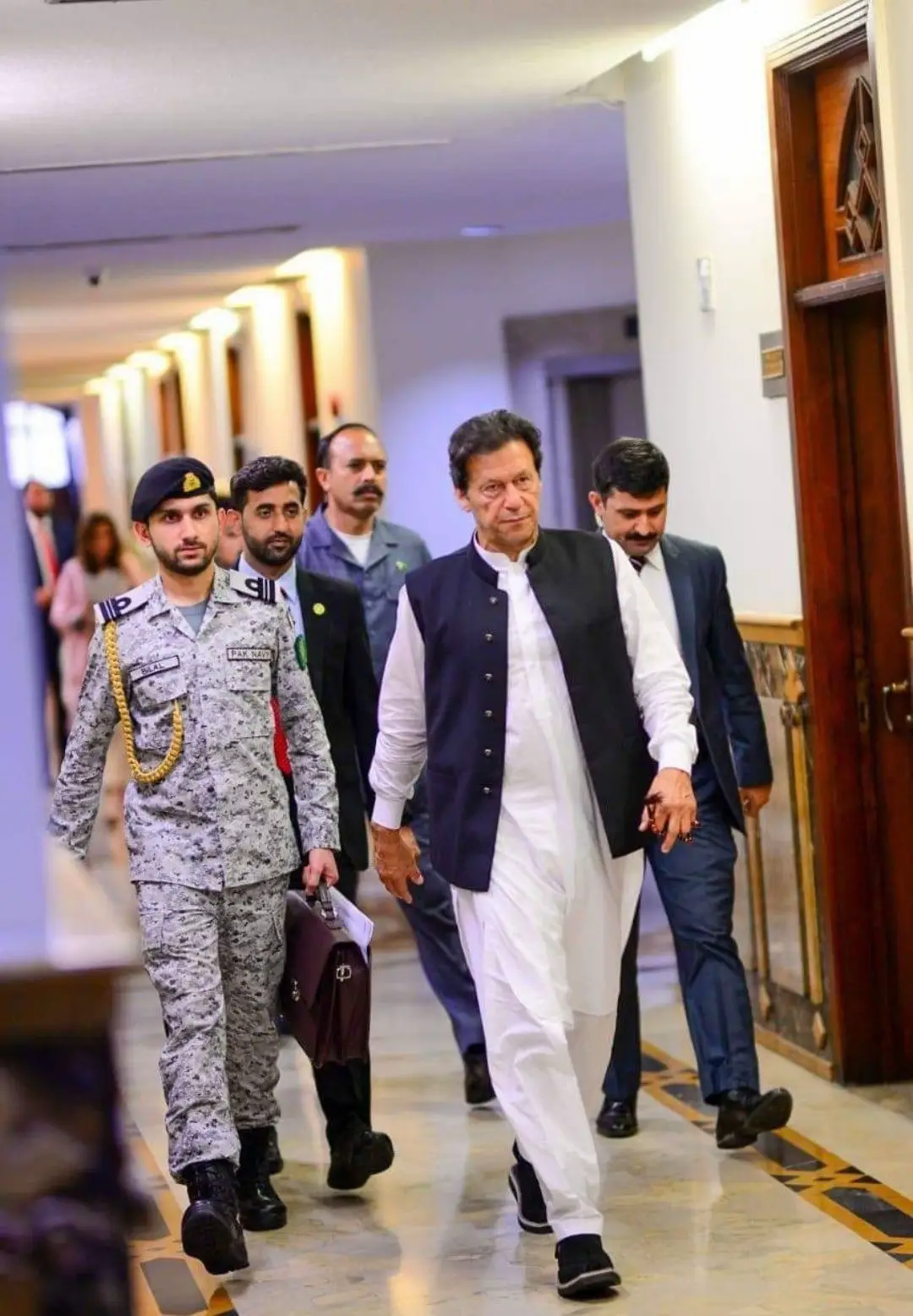 Imran Khan’s life is a rare kind of story — the kind that begins in stadiums and ends up shaping national conversations for decades. Long before he stepped into politics, he was already a figure people looked up to: the cricket captain who led Pakistan to its first World Cup victory, a moment that became part of the country’s collective memory. Yet, instead of staying in the comfort of fame, he walked into a completely different world, one filled with challenges deeper than anything he had faced as an athlete. His transition from sports to philanthropy marked the beginning of a new chapter. Building a cancer hospital from scratch — inspired by the loss of his mother — required a kind of strength that goes beyond physical skill. It demanded emotional endurance, public trust, and years of relentless work. That achievement alone made millions see him as someone who believed in turning personal pain into public service. But the longest and most testing chapter began when he stepped fully into politics. With almost no political background, no powerful backing, and no guarantee of success, he spent years in a struggle that many thought was impossible to win. Speeches in empty halls, small rallies, criticism from all sides — these moments became the foundation of a movement that grew slowly but consistently. For many Pakistanis, especially the younger generation, his persistence became a symbol of standing up even when the odds are stacked against you. Throughout his journey, his message revolved around the ideas he repeated again and again: justice, accountability, dignity, and equal opportunities. Whether people agreed with his methods or not, his focus on these themes kept him at the center of national debate. His leadership style — direct, emotional, and rooted in his personal experiences — set him apart from traditional political figures. Supporters saw him as someone who broke the mold, someone who carried the same determination he once showed on the cricket field into the political arena. The struggle was never one-sided; it included the sacrifices of countless people who believed in the vision he talked about. For them, his journey represented their own frustrations and hopes. They saw in him a leader who did not come from a political dynasty, who spoke openly about the challenges ordinary citizens face, and who refused to walk away even when the cost of staying in the fight grew heavier. His story is not just about success; it is about endurance — the kind that survives storms, criticism, setbacks, and unimaginable pressure. Even outside of power, his influence on public conversation remains strong. Whether one supports him or not, his path has undeniably reshaped how leadership, struggle, and national identity are discussed in Pakistan. His journey shows that the road to change is long, difficult, and often painful… but also that one person’s conviction can spark a movement that touches millions. This is why Imran Khan’s life continues to inspire, motivate, and fascinate people — not just as a former athlete or a political figure, but as someone whose story is built on resilience, sacrifice, and the belief that a dream is worth fighting for, no matter how long it takes.#foryou #foryoupage #imrankhan #farhanbaloch9008 #viral 