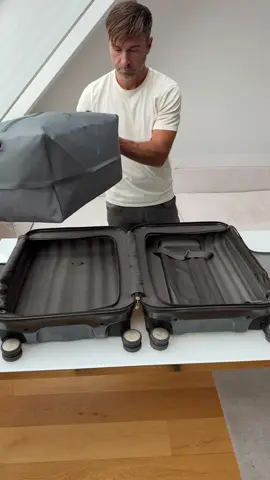 Pack more and stress less. The Jaimie Jacobs Vacuum Bag gives you up to 70% more space in your luggage — perfect for every trip. ✈️🧳  Tap to shop and upgrade your packing game. #TravelHacks #PackingTips #VacuumBag #SpaceSaver #TravelEssentials     