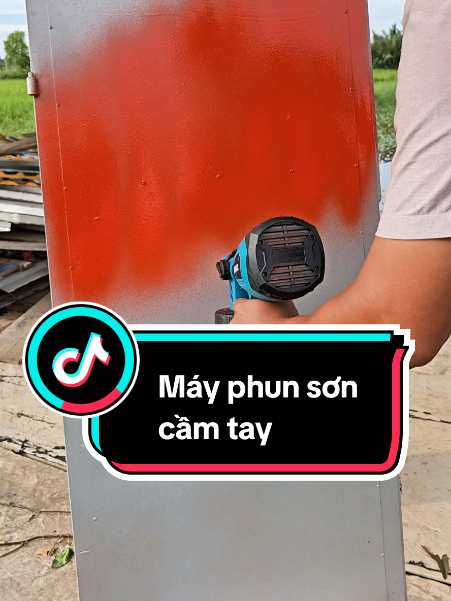 Máy phun sơn không dây công suất cao.Hỗ trợ phun sơn nhanh.  #mayphunsoncamtay #mayphunsondau #mayphunsonnuoc 