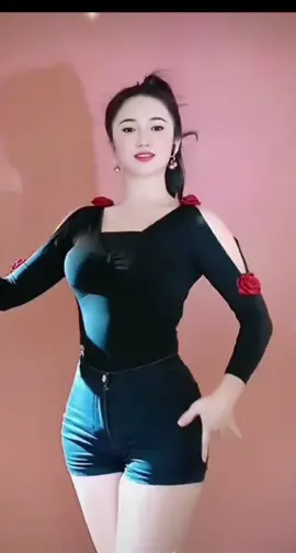 #xuhuong  #nhaydep  #nhachaymoingay  #xuhuongtiktok  #🤣🤣🤣🤣 