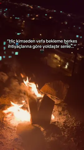 sᴛᴏʀʏʟɪᴋ sᴏ̈ᴢʟᴇʀɪɴɪᴢɪ ᴀʟᴀʟıᴍ 🖤 #keşfet #keşfet #fyp #storylikvideolar📌 #cizre 