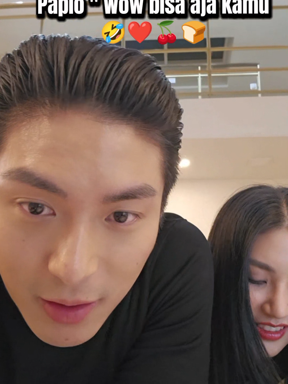 Waah semakin banyak agency luar yg melirik Papio ❤👍 Papio kita mH emang ganteng banget yakann Mamio sayang❤❤ @Sarwendahofficial @Giorgio Antonio C #sargio #sargioforever #kesayangan #papiomamio #bestcouple 