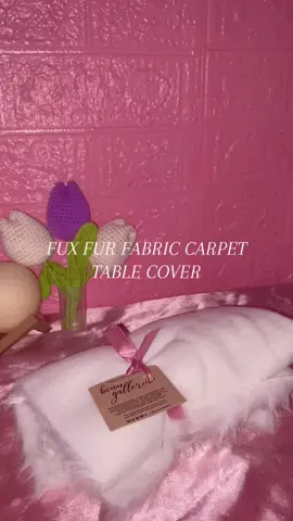 FUX FUR FABRIC CARPET TABLE COVER🥰 #feather #carpet #whitefur #fur #carpetfur 