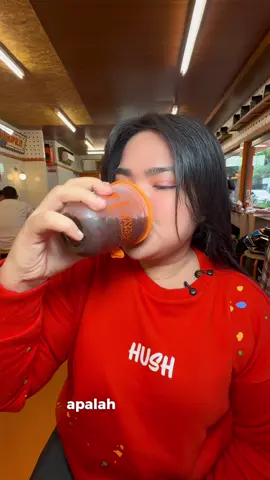 Dateng cuma mau nongkrong, pulang-pulang jadi ketagihan ngopi. Kolab beginian sih… enak banget buat dilewatin  #RevolusiRasa #BenarBenarEnak #KopiTubrukGadjahMangga  @KopiTubrukGadjah 