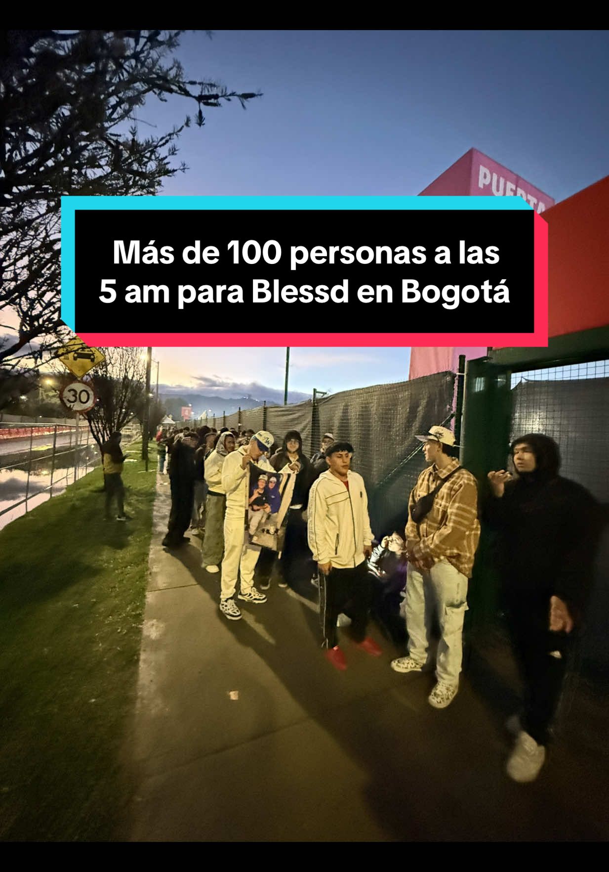 Más de 150 personas en las filas para el concierto de Blessd en el Vive Claro, les muestro todas las entradas y tips de cada una! #blessd #blessdelbendito #blessdmundial #bogota 