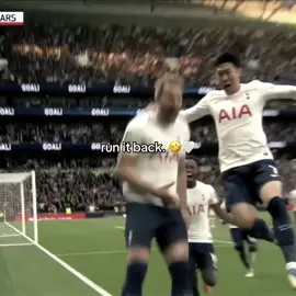 heard our dogs need another walk… #fyp #viral #tottenham #arsenal #PremierLeague 