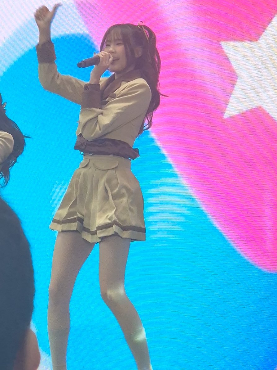 คิตตี้ทวินเทลลล~~ #MichaBNK48 @rinee 